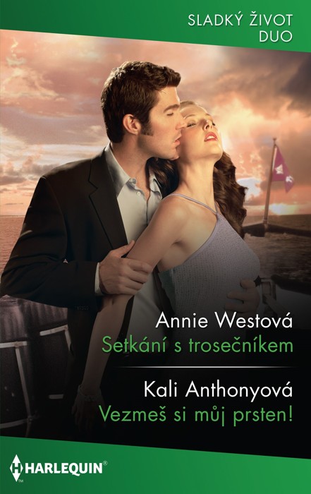 Setkání s trosečníkem (Annie Westová) - Antičtí bohové nikdy nebyli laskaví...<br>
A právě proto Cora tomu nahému muži, kterého našla na ostrově, nedůvěřovala. Vždyť vypadal jako Poseidon!<br>
Strata ovšem ta nymfa zajímala. Chutnala rozpáleným sluncem a zlatavým medem se špetkou mořské soli. Ale Stratos měl nepříjemné tušení, že Cora vidí tu prázdnotu, která se mu rozléhá hluboko uvnitř duše.<br>
Měl by ji nechat jít... Měl by ji od sebe odehnat. Kvůli sobě... A kvůli ní!<br>
<br>
Vezmeš si můj prsten! (Kali Anthonyová) - Střez se hněvu trpělivého muže.<br>
A Gage byl trpělivý! Jak moc Eve před lety miloval, tak hodně ji teď nenáviděl. I když... touha pomstít se nemusí být vždy spojená jen s nenávistí!<br>
Gage byl jediným mužem, po kterém Eveino tělo celé ty roky toužilo. Naneštěstí pro ni byl špatným mužem. Mužem, který ji právě proto, že ji nenáviděl, přinutil navléknout si na prst jeho prsten!<br>
<br>
Kat. číslo: 338 I 03/23 <br>
Rozsah: 320 stran <br>
Cena: 150 Kč <br>
Cena pro vás: 139 Kč