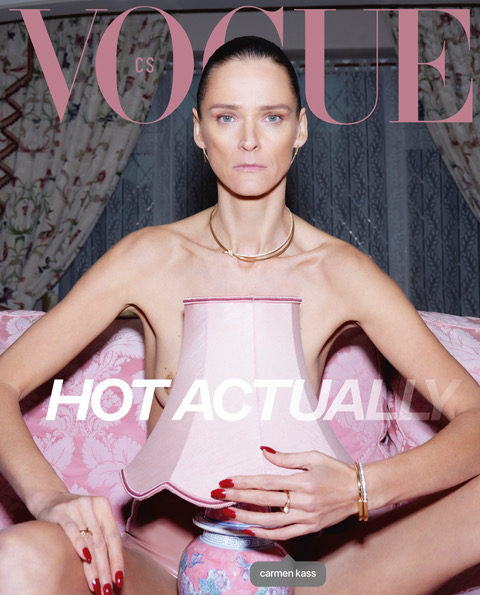 obálka časopisu VOGUE (49) 2/2023