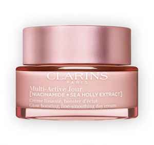 MR2508 Roční předplatné+  MULTI-ACTIVE JOUR PRO VŠECHNY TYPY PLETI (50 ml)  + DIGI VERZE ZDARMA. Akce platí do vyčerpání zásob a úhradě do 17.08.2025.   Bonus odesílán na plátce a pouze po ČR.   Je nutno zadat email u odběratele! Sada obsahuje: Tento vyhlazující a zářivý niacinamidový hydratační krém je ideální pro ty, kteří mají hektický rozvrh. Ať už
cestujete, účastníte se schůzek nebo běháte do školy, Clarins Multi-Active Day Cream, zabraňuje tomu,
aby se na vaší pleti objevil stres tím, že se zaměřuje na první známky stárnutí. Krásné rozpouštějící se složení je obohaceno o NIACINAMID + EXTRAHKT Z MOŘSKÉ CESMÍNY, který je známý svými účinky na
podporu mládí a pomáhá vám vypadat a cítit se co nejlépe. 
