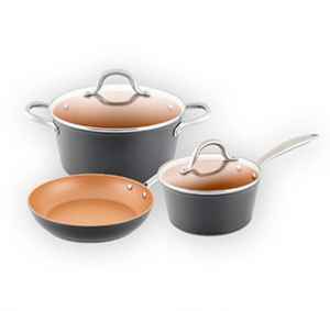 BUR2603 Roční předplatné a  Sada nádobí ETA Stellon (5 ks) je + DIGI ZDARMA. Akce platí do vyčerpání zásob a úhradě 18.3.2026.   Bonus je odesílán na plátce a pouze po ČR.  popis produktu:   Sada nádobí ETA je ideální pro zdravé a efektivní vaření bez zbytečného tuku a připálenin.
Nepřilnavý povrch usnadňuje přípravu jídel i čištění. Hodí se pro každodenní vaření, dušení, pečení i zapékání –
ať už chystáte rychlý oběd nebo slavnostní večeři. Sada obsahuje 3 kusy nádobí a 2 poklice: Rendlík Ø 16 cm, Hrnec Ø 24 cm, Pánev Ø 24 cm, Poklice Ø 16 cm, Poklice Ø 24 cm Více na  ETA 